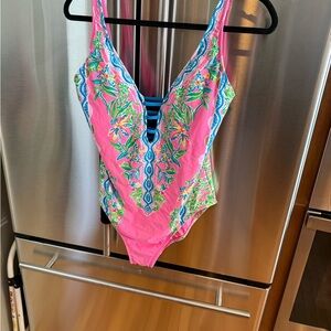 Lilly Pulitzer Pink Fabric Detail